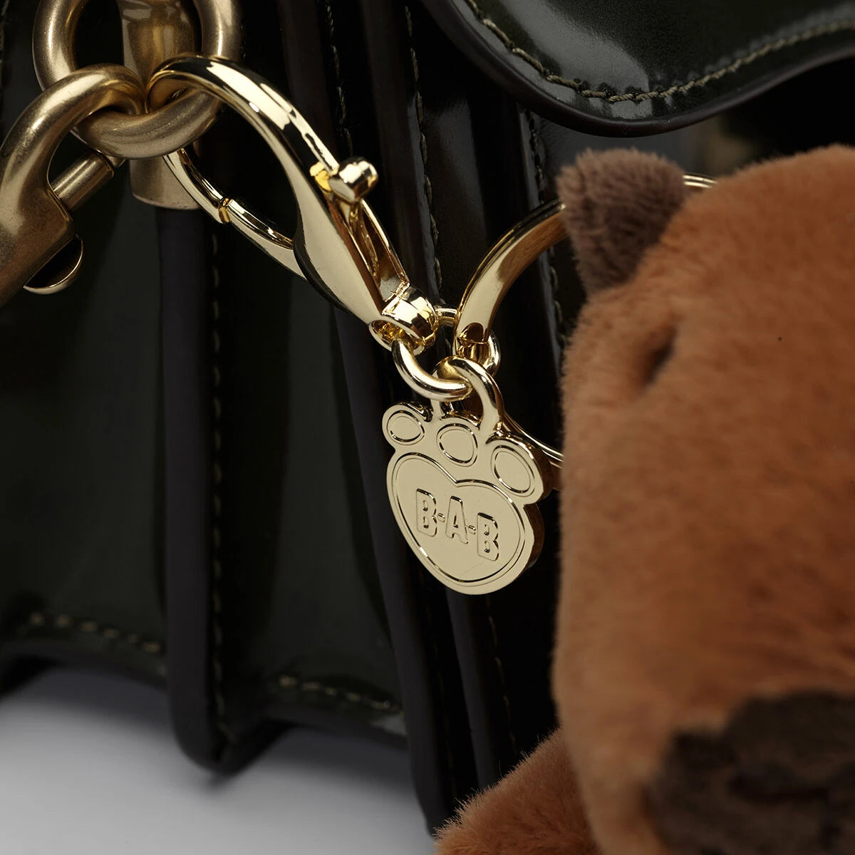 Capybara Plush Bag Charm | Build-A-Bear - US 4585